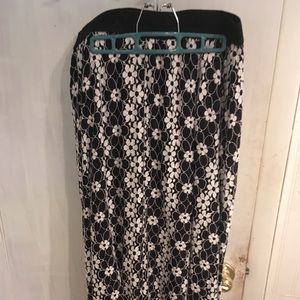 Large Lularoe Lucy skirt